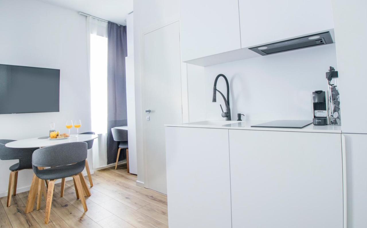 Main Square Modern Apartments Zagreb Bagian luar foto