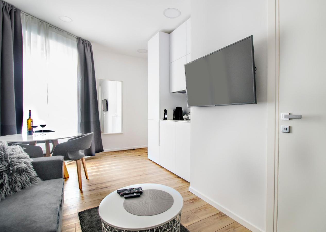 Main Square Modern Apartments Zagreb Bagian luar foto