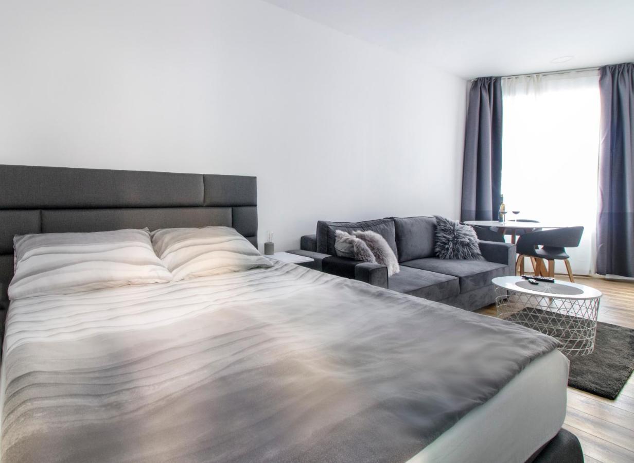 Main Square Modern Apartments Zagreb Bagian luar foto